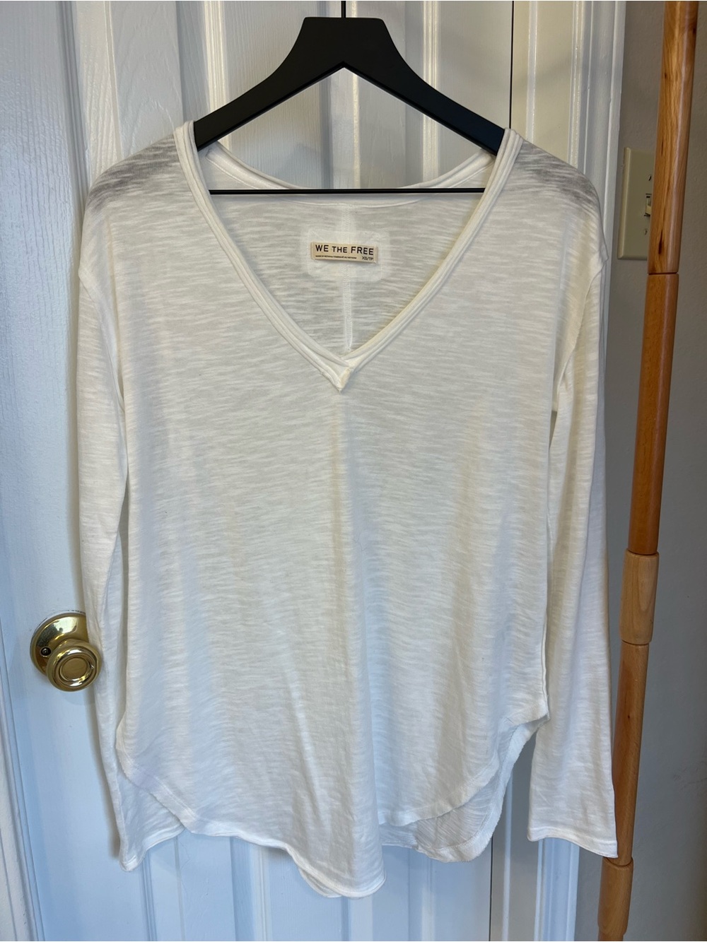 We The Free White V-Neck Long Sleeve Slub Tee